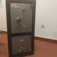 گاو صندوق دو طبقه ایران کاوه