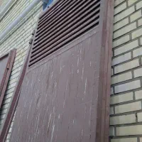 درب اتاقک اداره برق|مصالح و تجهیزات ساختمان|شاهینشهر, شهرک صنعتی اصفهان|دیوار