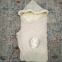 پتو دورپیچ نوزاد و قنداق سوئیسی