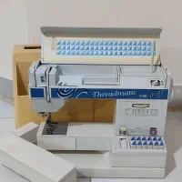 چرخ خیاطی به همراه سی دی آموزشی|چرخ خیاطی و ریسندگی|تهران, کن|دیوار