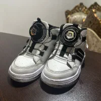 بت بچگانه|کفش و لباس بچه|رشت, استقامت ۱|دیوار