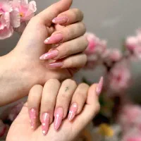 کاشت ناخن و آموزش هنرجو|آرایشی، بهداشتی، درمانی|مشهد, طلاب|دیوار