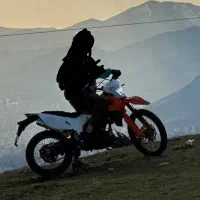 موتور سیکلت تریل فلات ۲۵۰ کی تی ام