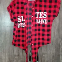 تعدادی لباس نو جنس درجه یک|لباس|فولادشهر, مسکن مهر فولادشهر|دیوار