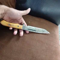 چاقو شکاری برا کوهنوردی تفریج . جنس فولاد  یک تیکه