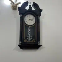 ساعت دیواری