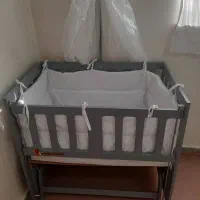 تخت وگهواره کنار مادر|تخت و صندلی بچه|کرج, شهرک نهال و بذر|دیوار