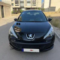 207 مشکی متالیک(آبنوس)پانا مدل۱۴۰۲ خیلی کم کار