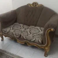 مبل کارکرده قهوه‌ای