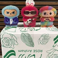 عروسک لبوبو در طرح دستمال فانتزی