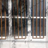 یک دهنه مغازه برای هرکاری اجاره داده میشود