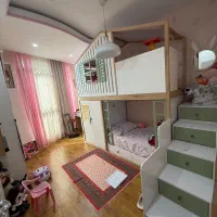 تخت خواب و کمد و کتابخانه