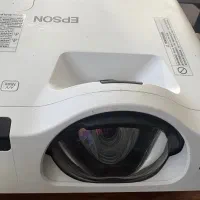 ویدئوپرژکتور