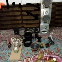 تعدادی بلندگو و ساب اکتیو خانگی