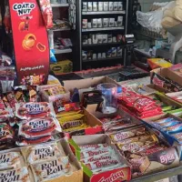 استخدام یک نفر در سوپرمارکت