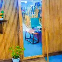 آینه قدی مستطیل و گنبدی پایه دار