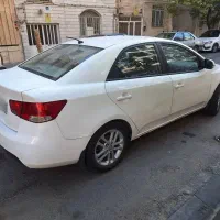 سراتو سایپایی ۱۶۰۰ دنده سفید