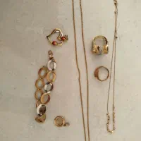 مقداری طلا نو و سالم مناسب کادو