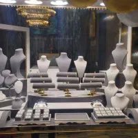 مانکن طلا