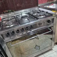 اجاق گاز لوفرا
