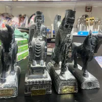 مجسمه سنگی|مجسمه، تندیس، ماکت|خرمآباد, |دیوار