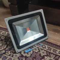 پروژکتور رشد گیاه فول اسپکتروم