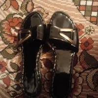 صندل مجلسی|کیف، کفش، کمربند|قم, سراجه (۱۵ خرداد)|دیوار