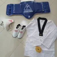 لباس و هوگو تکواندو