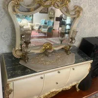 آینه وکنسول