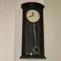 ساعت کاملا سالم