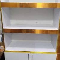 دو‌ قفسه با نور LED