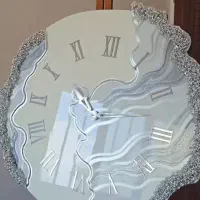 ساعت رزینی ساده و دفرمه