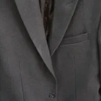 دو عدد کت تک|لباس|قروه, |دیوار