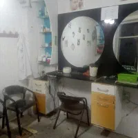 ارایشگاه دکور مناسب بیاید ببرید تازه کار ها|آرایشگاه و سالن‌های زیبایی|ارومیه, |دیوار