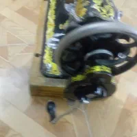چرخ  خیاطی  دستی