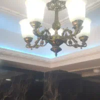فروش یک عدد لوستر پنج شاخه طرح برنز.
