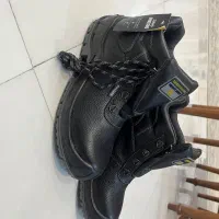 کفش ایمنی سایز ۴۲