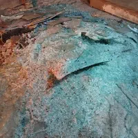 خریدار بهترین ضایعات شیشه وکارتون در محل