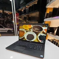 لپتاپ Dell 5500 پردازنده i7 نسل 8 رم 8 حافظه 256