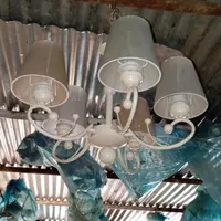 لوستر و آویز