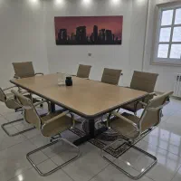 میز کنفرانس