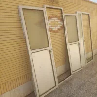 فروش دو عدد درب آلومینیومی  ۷۰*۲۲۰ و ۱۱۰ * ۲۲۰