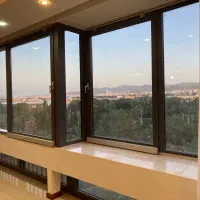 200-متر-باهنر-رو-به-فضای-سبز