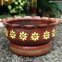 فروش انواع گلدان با تایر ماشین