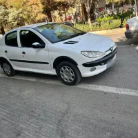 پژو ۲۰۶صندقدار v8دریچه گاز سیمی|خودرو سواری و وانت|اصفهان, خانه اصفهان|دیوار