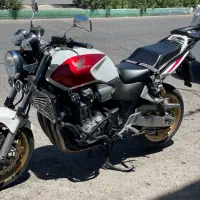 cb1300