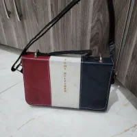 کیف برند تامی