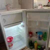 یخچال  ایستکول ۹ فوت سفید، تمیز و سالم|یخچال و فریزر|پردیس, فاز ۳|دیوار