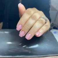 خدمات ناخون قیمت مناسب