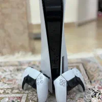 Ps5سالم و کم کارکرد دو دسته اورجینال